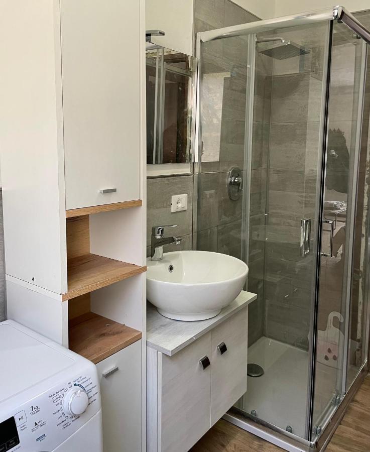 Tenna Lake Apartment Ischia Red מראה חיצוני תמונה