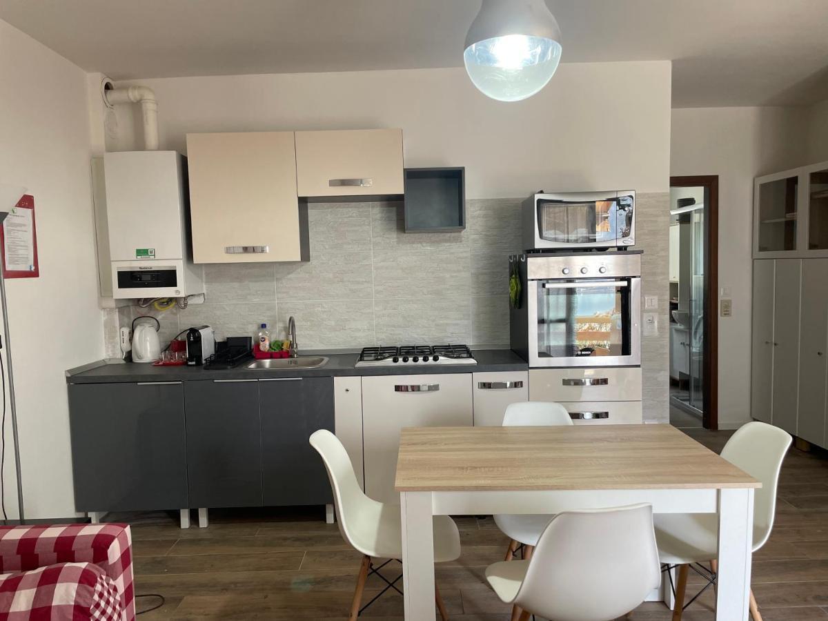 Tenna Lake Apartment Ischia Red מראה חיצוני תמונה