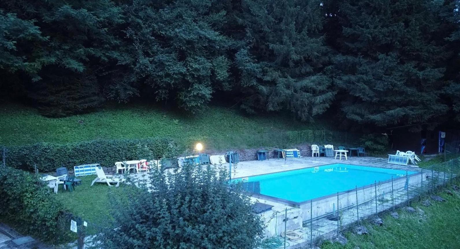 Tenna Lake Apartment Ischia Red מראה חיצוני תמונה