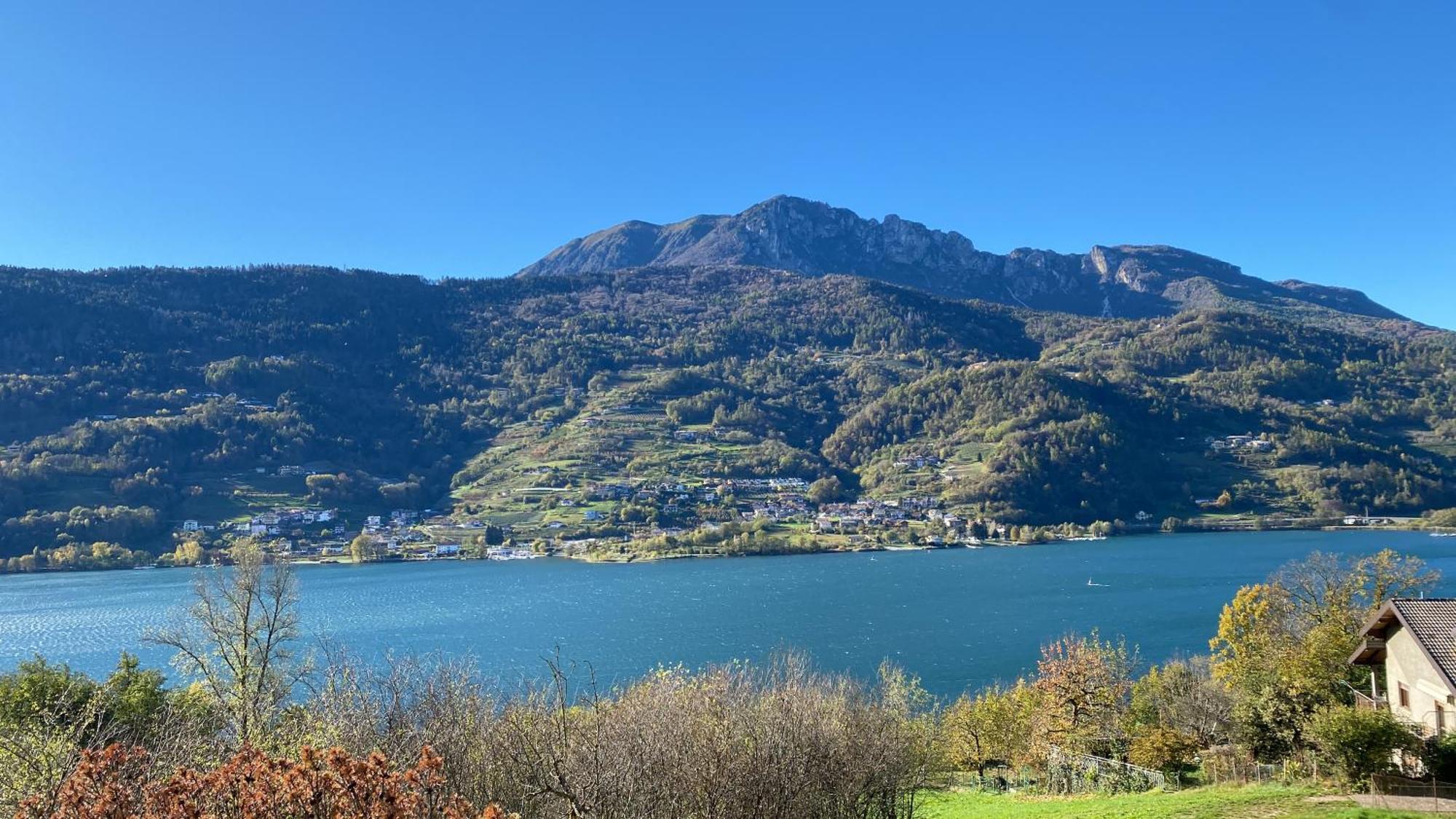 Tenna Lake Apartment Ischia Red מראה חיצוני תמונה